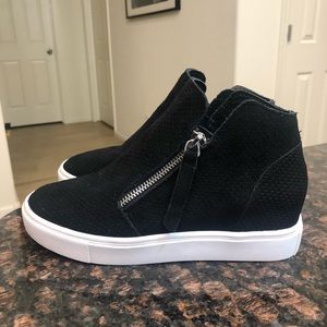 steve madden caliber sneaker